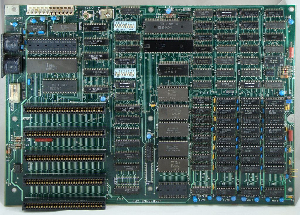 IBM PC Motherboard (1981) - Foto: Wikipedia